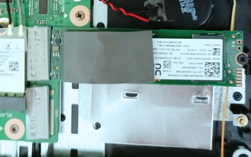 NVMe SSD thermal pad