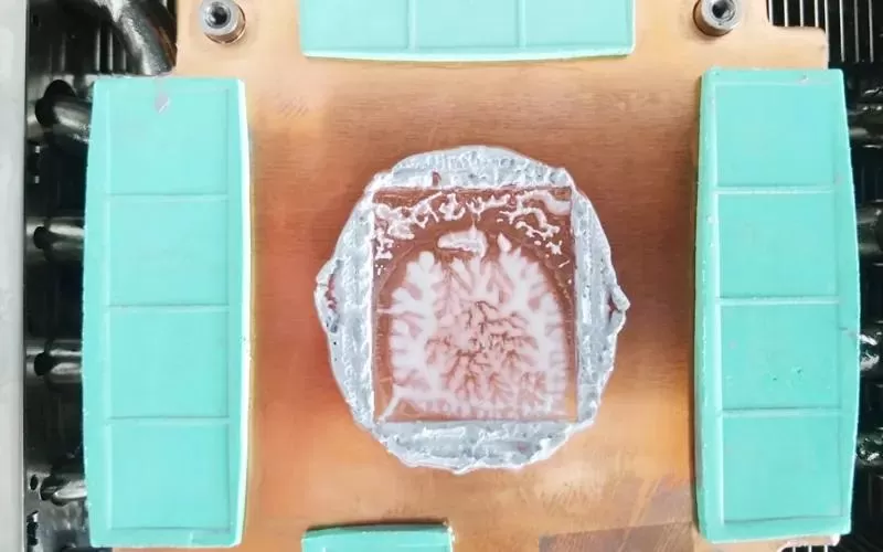 How Much Impact Does the Compressibility of the Thermal Interface Material Have on the Effectiveness of the Thermal Solution?